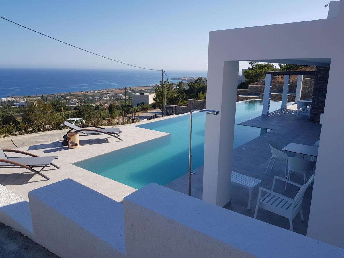 Villa Daniela & Apartments Кутсунари Экстерьер фото